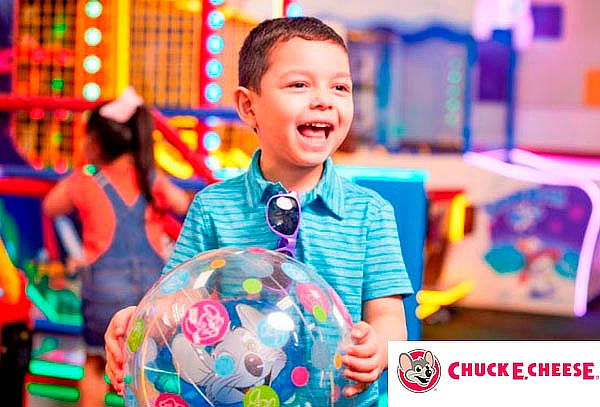 FIESTA Cumple para 10 Personas en  Chuck Cheese®