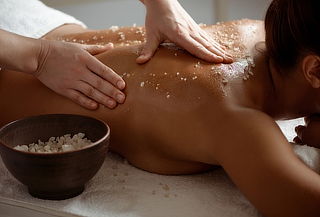 Spa de Espalda Completa con Aromaterapia y Masaje