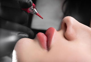 Micropigmentación de Labios: Color y Belleza Natural