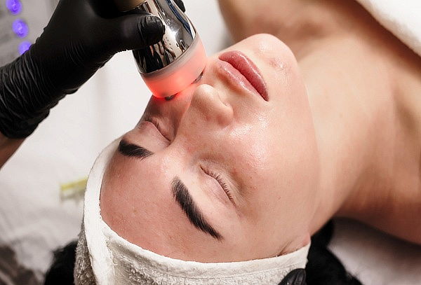 Radiofrecuencia Facial y Cuello para mejorar la Flacidez 
