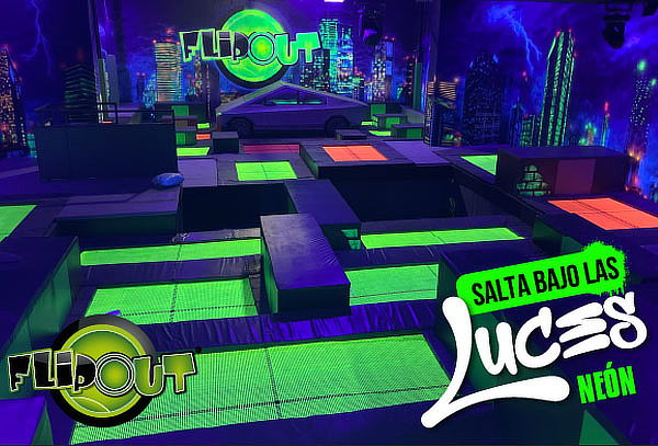 Salta en Flip Out ¡Lomas Verdes y Santa Fé! + Calcetines