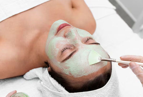 Limpieza Facial Profunda+Mascarilla con activos+ Diagnostico
