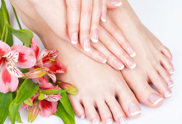 Sesión de Manicure + Pedicure