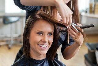 Corte de Cabello y Tratamiento para Dama