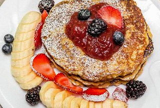 Desayuno + Café americano para 2 en Chops Restaurante Fit