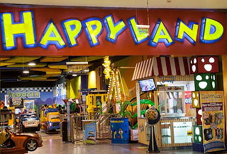 Tarjeta con 400, 600 bonos en Happyland ¡Elige sucursal!