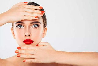 Depilación de Cejas y Entre-Cejo + Aplicaron de Gelish