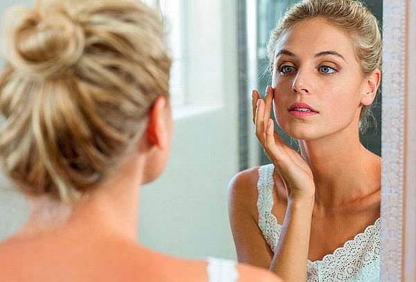 1 o 3 de Sesiones Peeling con Ultrasonido+ Fototerapia y más