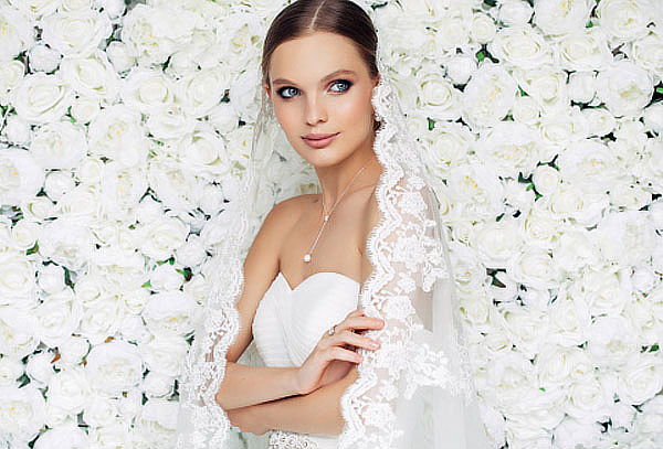 NOVIA PACK: Peinado + maquillaje social y más