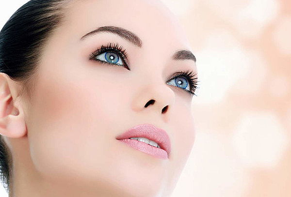 Sesión de Lifting Facial con Hilos PDO + Limpieza Facial 