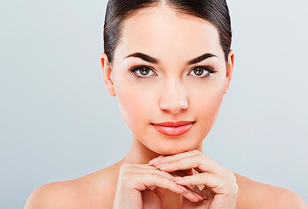Botox + A. hialurónico para relleno de surcos o labios y más