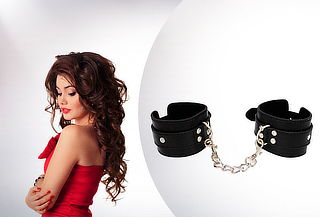 Esposas Wow Discipline Negras by Erotika