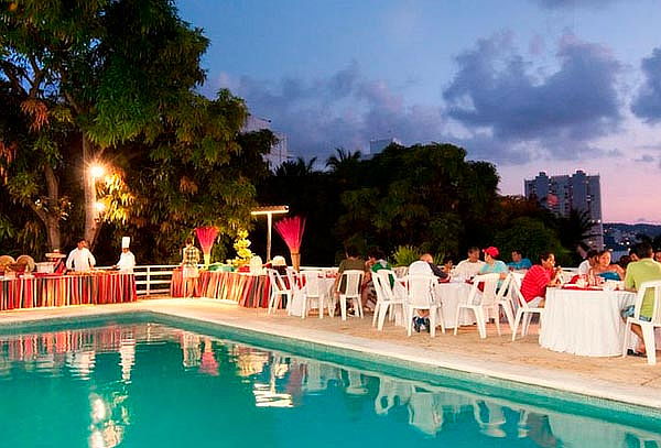 Día de Muertos: 4D/3N en Acapulco 4* Todo Incluido 30 Oct
