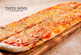 Pizza Uruguaya + Empanadas + Jarra de Clericot para 2