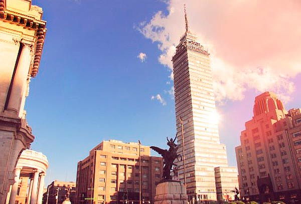 Acceso Mirador torre Latino + Museo y la Torre