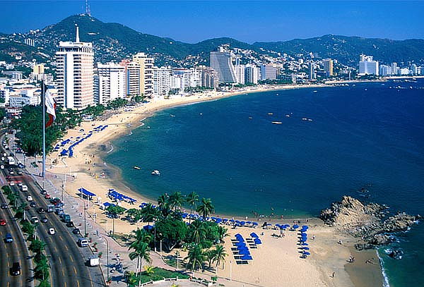 ACAPULCO: día de playa con Transporte, Visitas, 1D