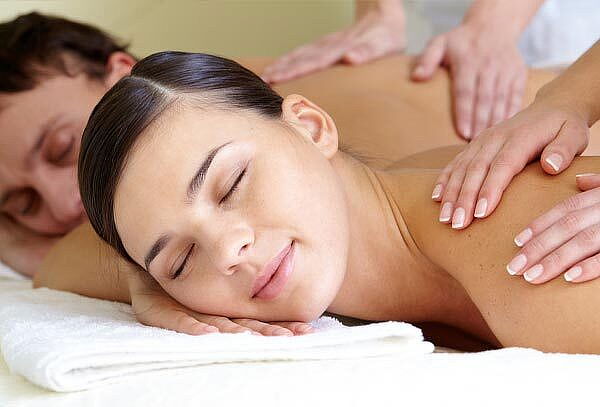 KING DEAL: Day Spa 2 Horas: Masaje y más para 2 + REGALO