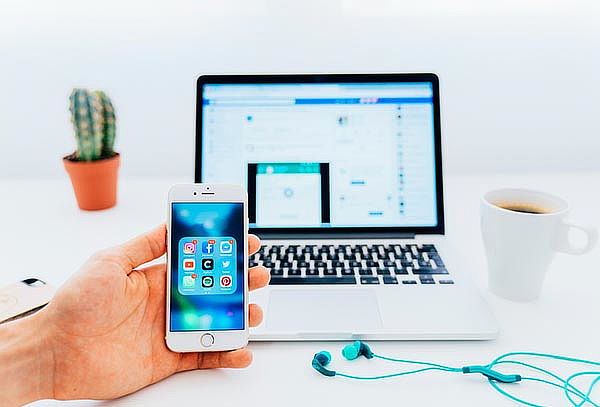 ¡Curso​ ​de​ ​Creación​ ​de​ ​Aplicaciones​ ​Móviles!