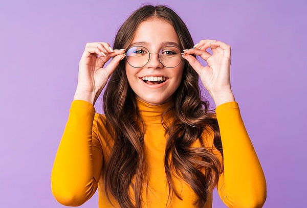 Monturas + Lentes con Resina UV Antirayas + Estuche 