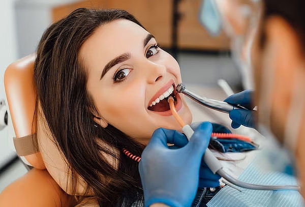 Limpieza Dental Completa + Consulta + Fluorización