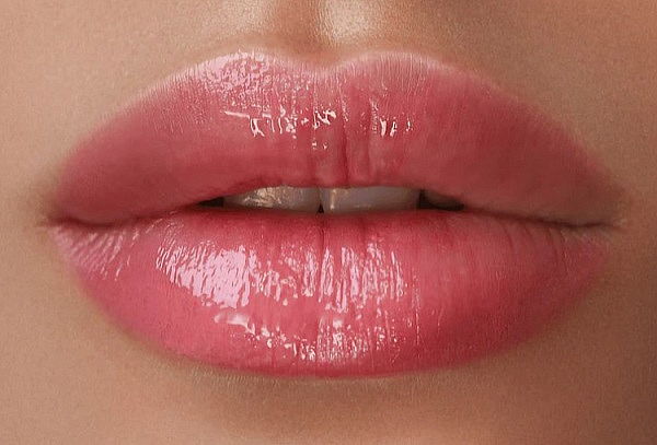 Dermapen + Hidratación Labial + Serum de Acido Hialurónico