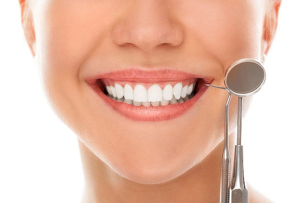 Blanqueamiento Dental: 8 Sesiones + Profilaxis + Curación 3M