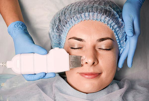 Limpieza Facial Profunda Opción: Peeling + Ozonoterapia