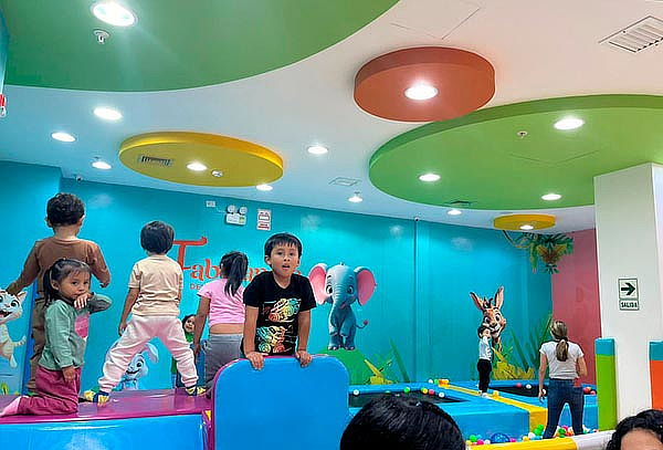 Juegos en Familia en Fabulandia 