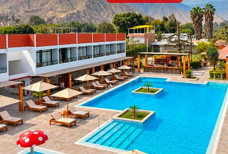 Alojamiento 1 o 2 noches + Desayunos + Piscina y Más