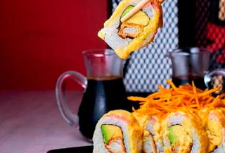Barra Libre Clásica: Makis Ilimitados + Bebida y Más