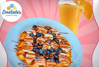 1 Bubble Waffle + Jugo Naranja en Enrolados. 4 Sedes