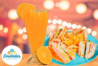 1 Club Sándwich + 1 Jugo en Enrolados - 4 Sedes"