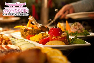 BUFFET INTERNACIONAL: Almuerzo ó Cena Bailable