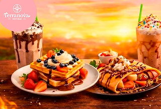 ¡PARA 2! Desayuno: 1 Waffle + 1 Crepe + 2 Smoothies