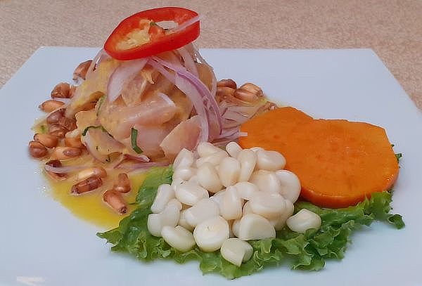 Almuerzo o Cena Gourmet por el Día del Padre –Hotel Antara