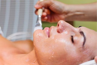 Facial Premium con Exosomas y PDRN