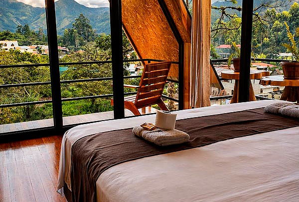 Noche para 2 + Desayuno + Jacuzzi en Oxapampa