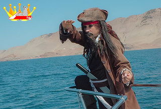 Show Pirata y Nado con Lobos