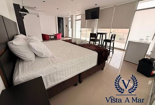 Suite Presidencial + Desayuno + Karaoke Privado y Más 