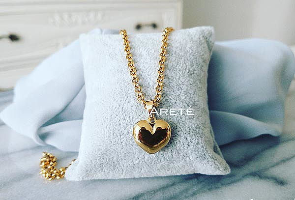 Collar Amor Bonito de Acero Bañado en Oro 18K
