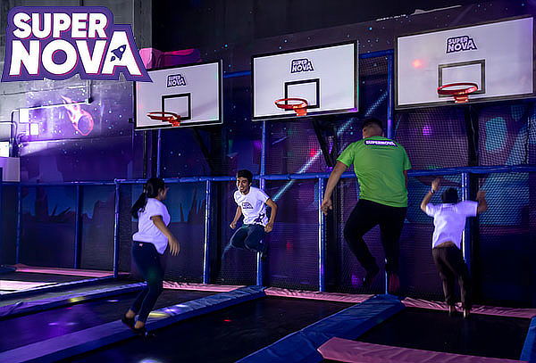 Juega 30, 45 o 60 Minutos en SUPERNOVA La Molina o Primavera