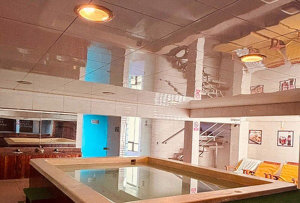 Escapada Romántica para 2 + Jacuzzi + Piscina