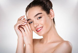 Limpieza Facial Profunda: Exfoliación + Ultrasónica y Más