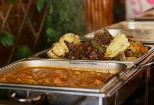 Buffet Almuerzo o Cena de Lunes a Viernes en Buffet Mágico