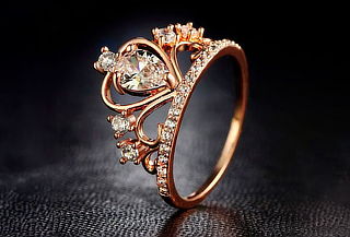 Anillo "Mi Reyna" Bañado en Oro Rosa de 18 K