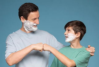 Papá e Hijo: 2 Cortes con Máquina + Lavado + Masajes y Más