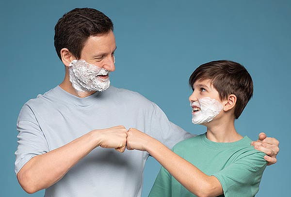 Papá e Hijo: 2 Cortes con Máquina + Lavado + Masajes y Más