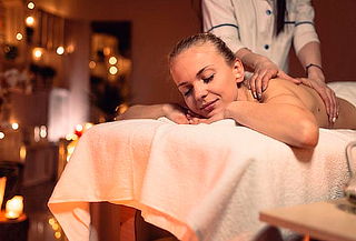 ¡SPA DE LUJO! 60 minutos de Masaje + Aceites 