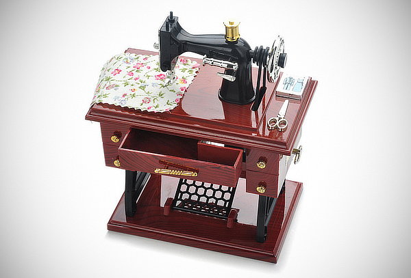 ¡Estilo Vintage! Cofre Musical Máquina de Coser + Regalo 50%
