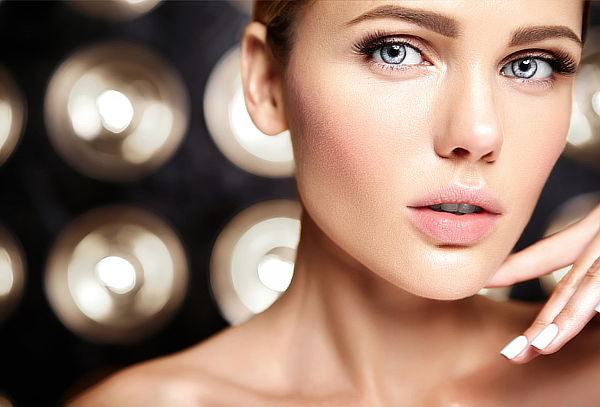 Hidratación Profunda con GOLD Extreme ® + Corte y más